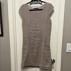 Chic Cap Sleeve Taupe Dress